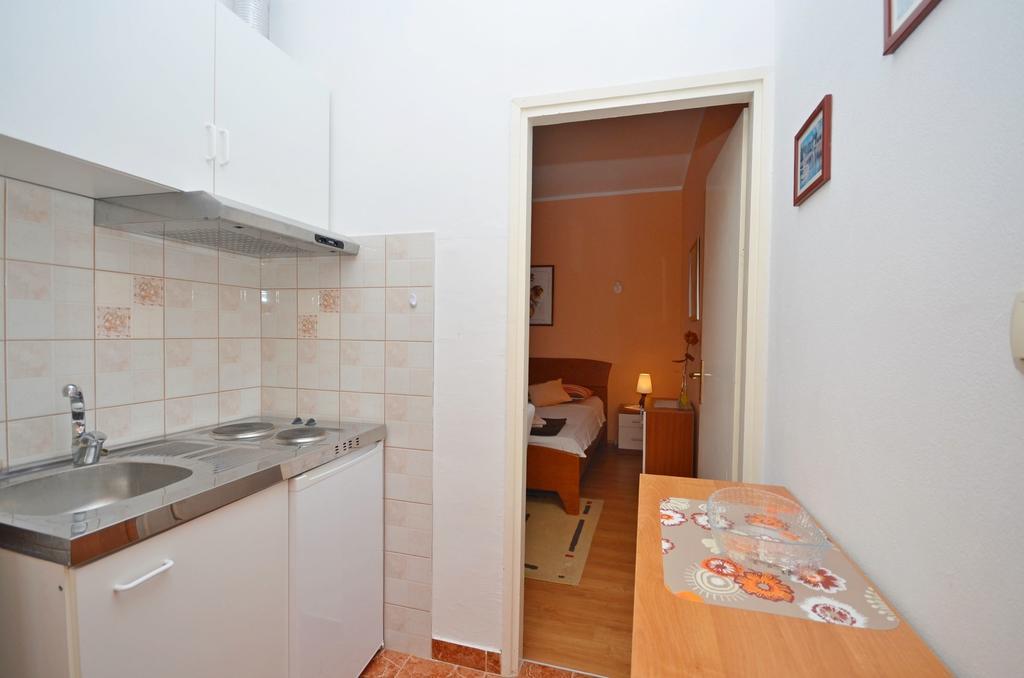 Apartments And Room Zinka ヴォディツェ エクステリア 写真
